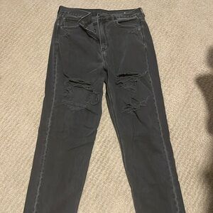 American eagle distressed black mom Jean